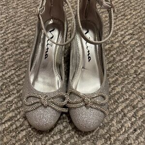 Nina Silver Glitter Bow Heels
